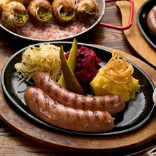 Кезекрайнер альпийские свиные колбасы с сыром эмменталь (2 шт.)